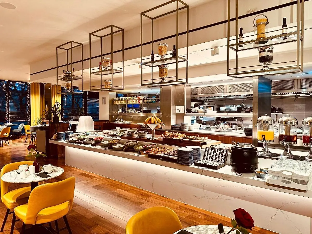 Tower Suites By Blue Orchid Londres