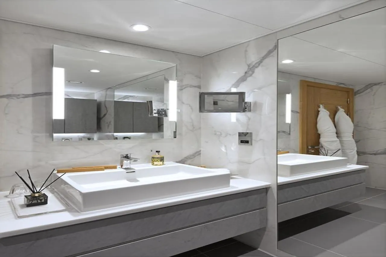 Hotel Tower Suites By Blue Orchid Londres