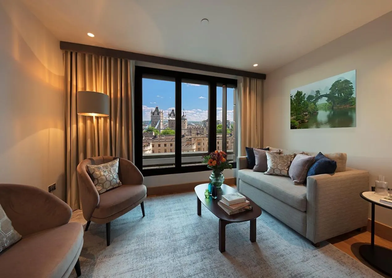 Tower Suites By Blue Orchid Лондон